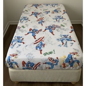 Pottery Barn Kids Marvel Captain America Twin Fitted Sheet VTG Bright Colors